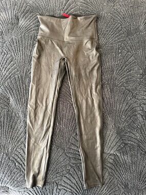 High-Waist Faux Leather Leggings - black